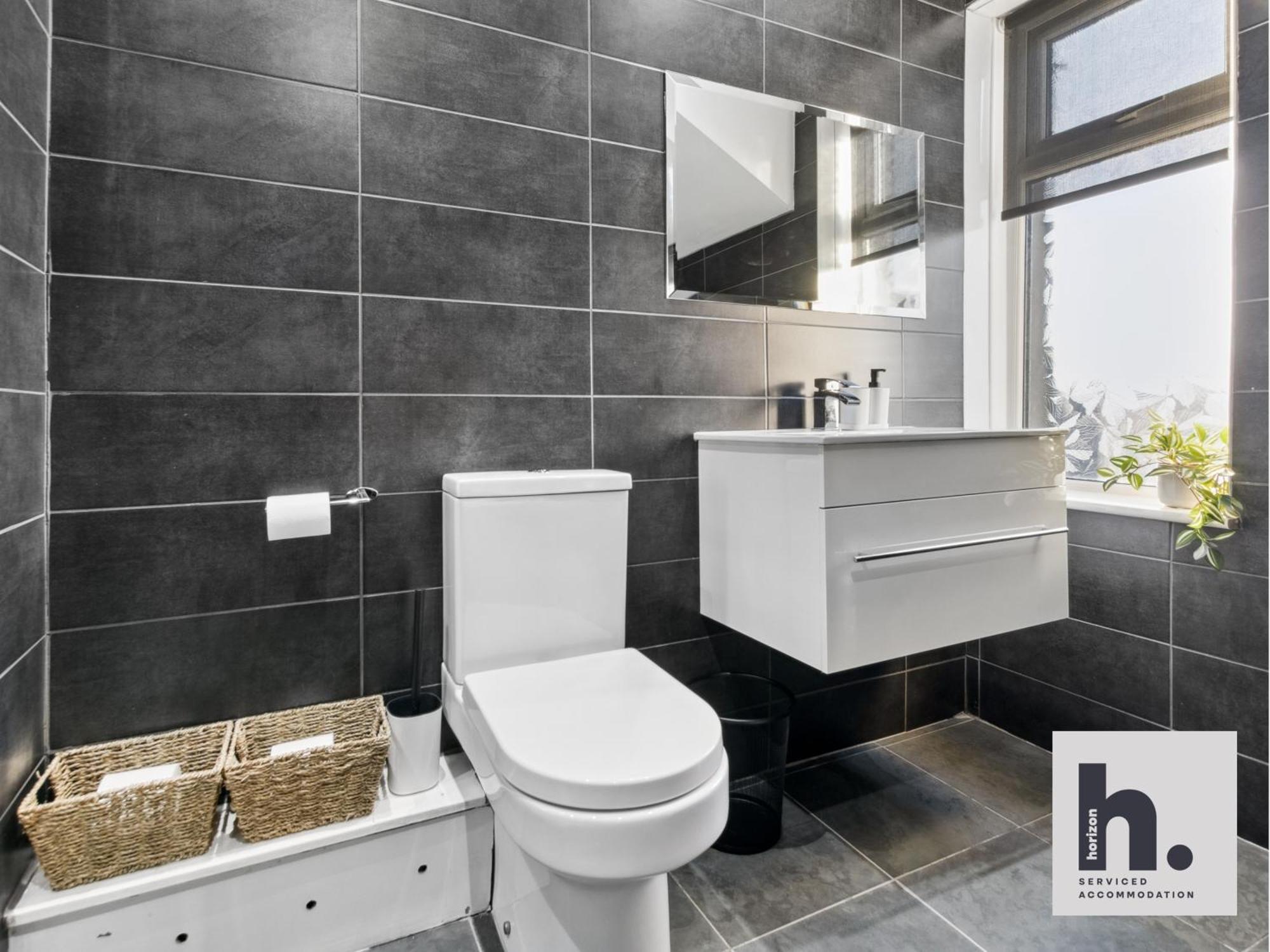הרוגייט Free Parking - Penthouse - Business Stays - Relocating - St מראה חיצוני תמונה